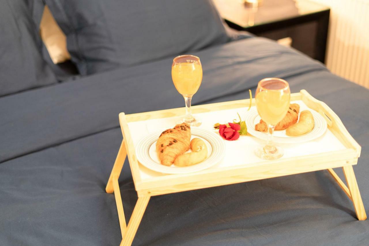 Jacuzzi Studio Apartman Mare'S ザグレブ エクステリア 写真